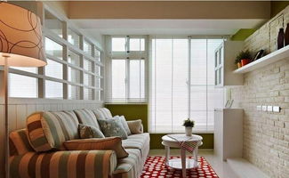 现代简约二居室客厅沙发装修图片效果图